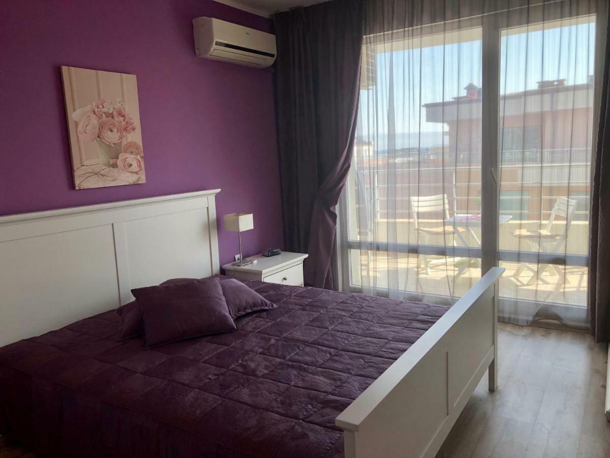 Апартаменти "Бриз" Sveti Vlas Exterior foto