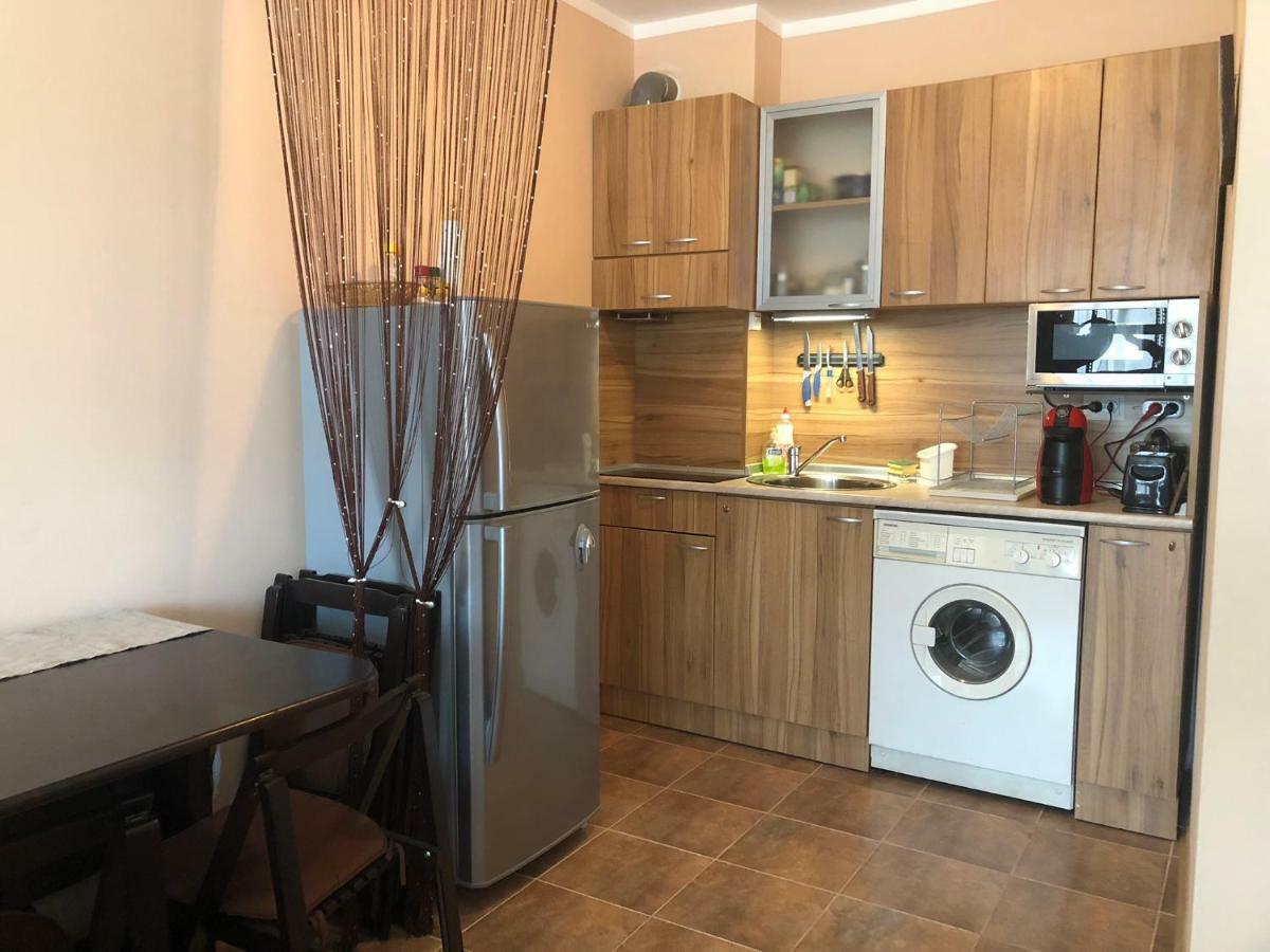 Апартаменти "Бриз" Sveti Vlas Exterior foto